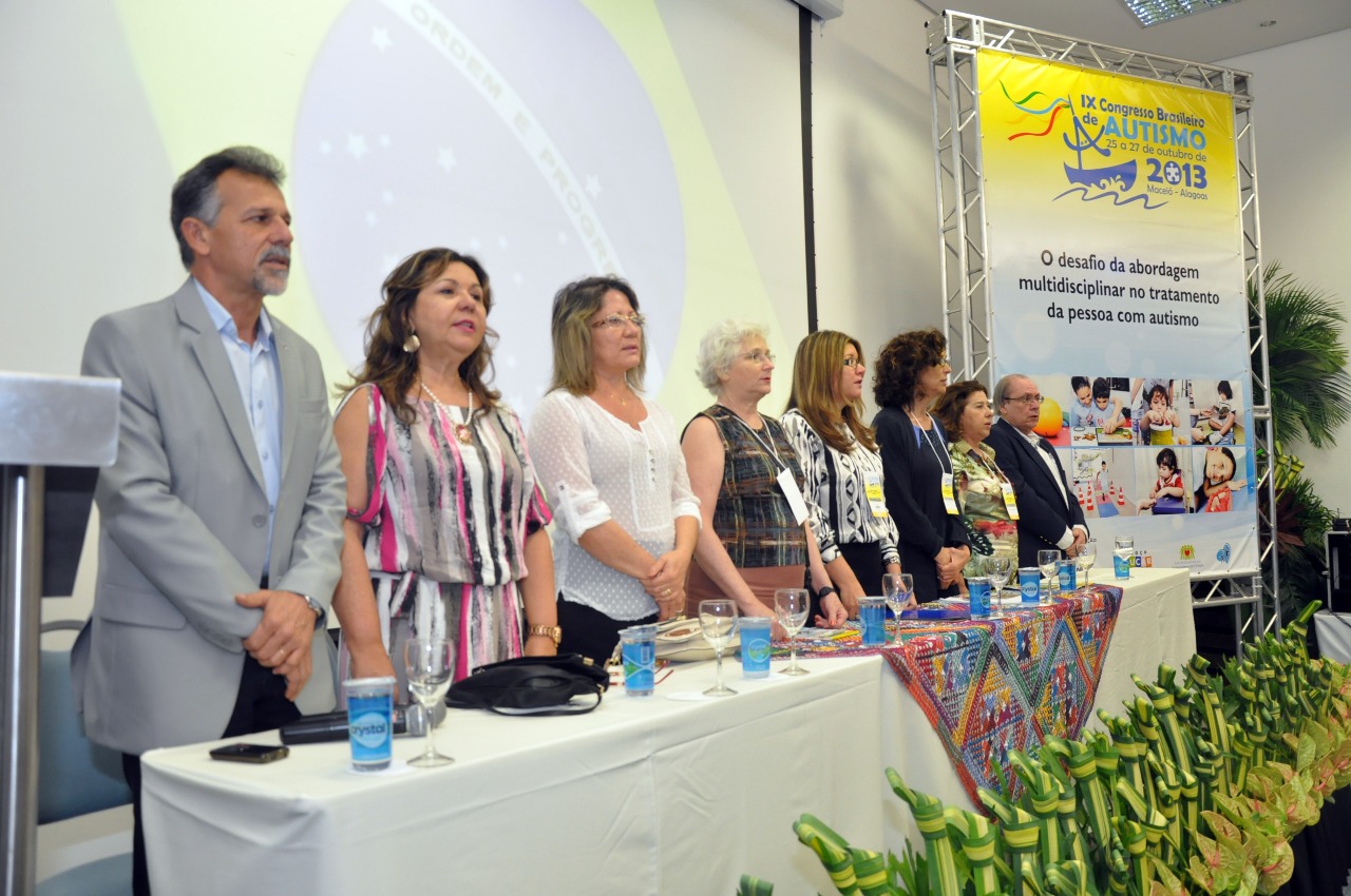 É possível realizar um grande evento sem patrocínio? Conheça a história do IX Congresso Brasileiro de Autismo