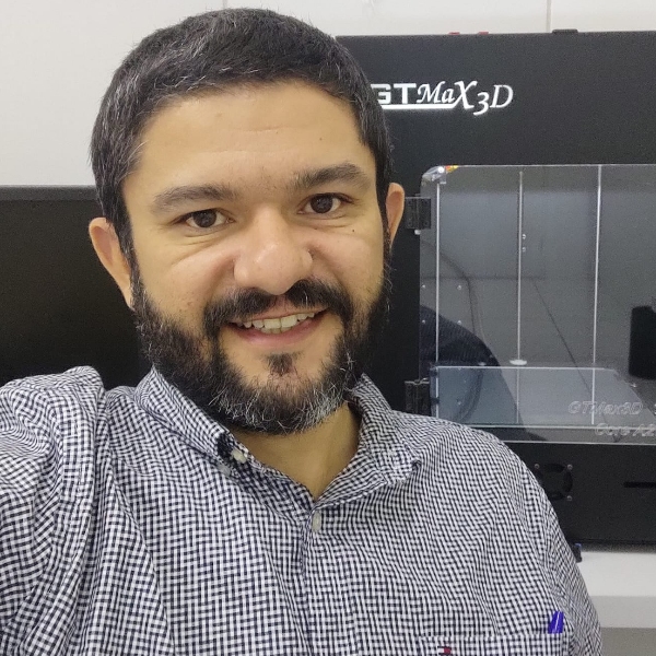 A utilização e aplicação da impressora 3D na área da saúde - Prof. Mário Leitão