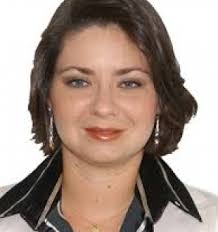 Dra. Paula Arruda