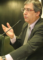  Eugênio Pacelli de Oliveira