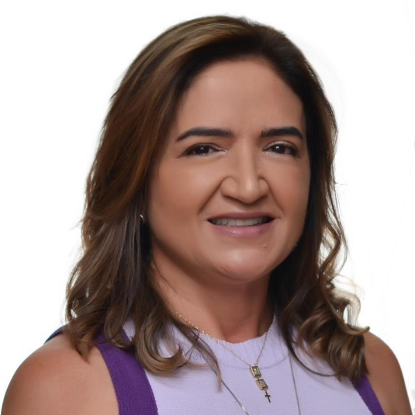 Isabel Cristina Cavalcante Carvalho Moreira